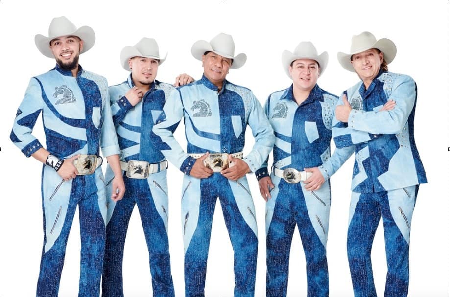 Encuentran vacío camión robado de Bronco