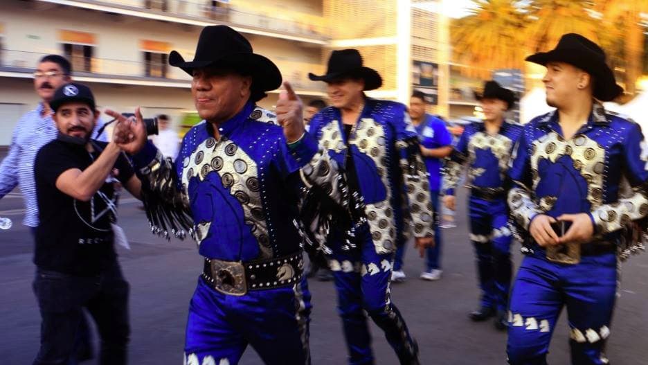 IMAGEN RELACIONADA: Bronco busca “Doctor”.