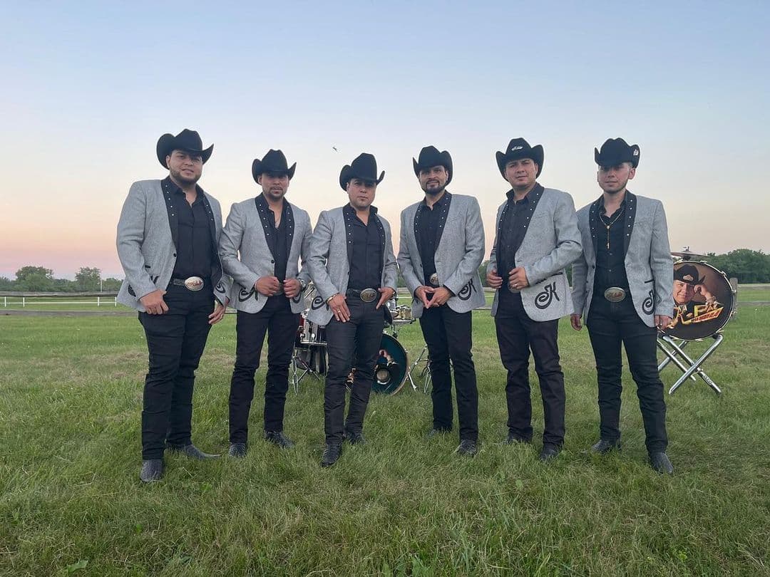 K-Paz de la Sierra grabó el video de "Volver A Enamorarme" en la ciudad Chicago.
