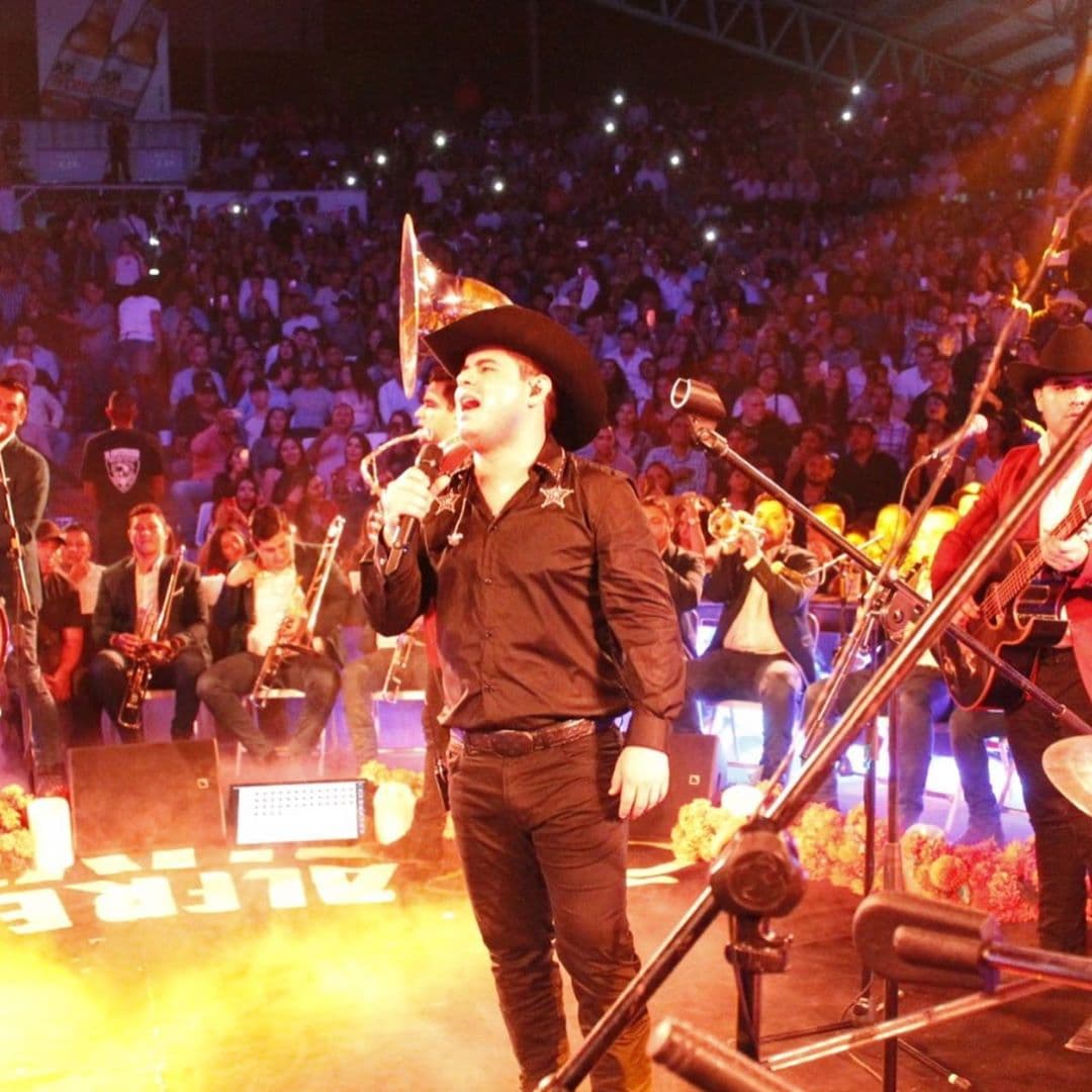 En el marco de su "Tiene Memoria La Piel Tour", Alfredo Olivas deleitará a sus fans el 14 de mayo.