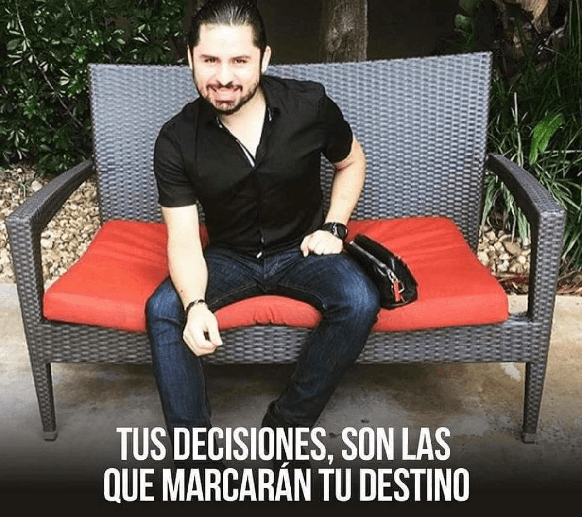 Larry Hernández