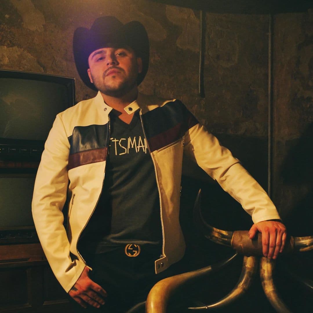 Gerardo Ortiz lanzará su próxima producción, "Décimo Aniversario", en el primer trimestre de 2021.