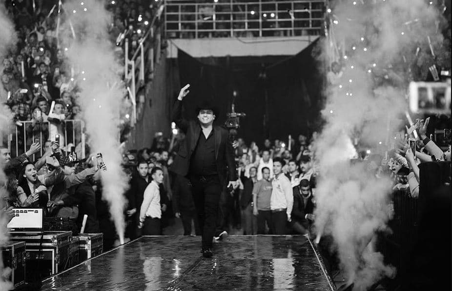 Julión Álvarez cierra con gran éxito las Fiestas de Octubre