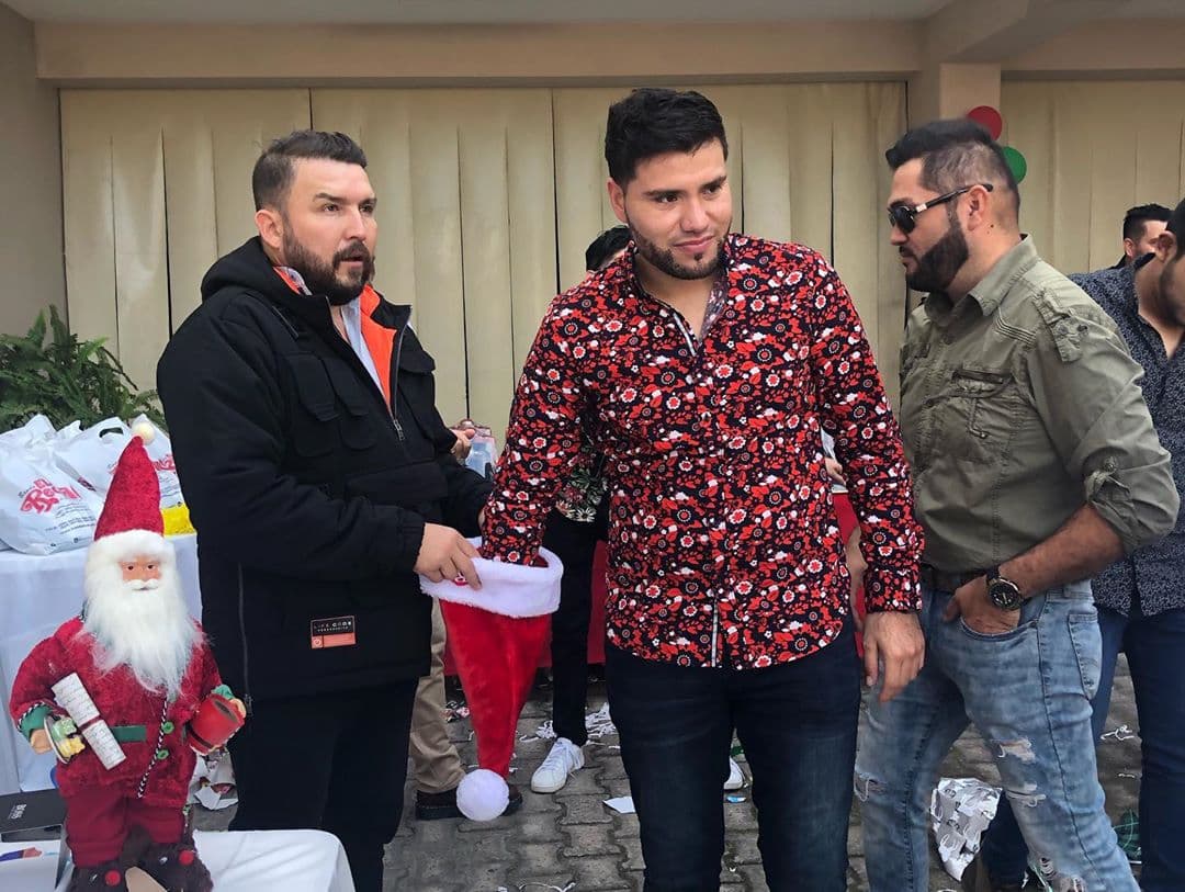 La camaradería entre los músicos fue evidente en las imágenes compartidas en redes sociales.