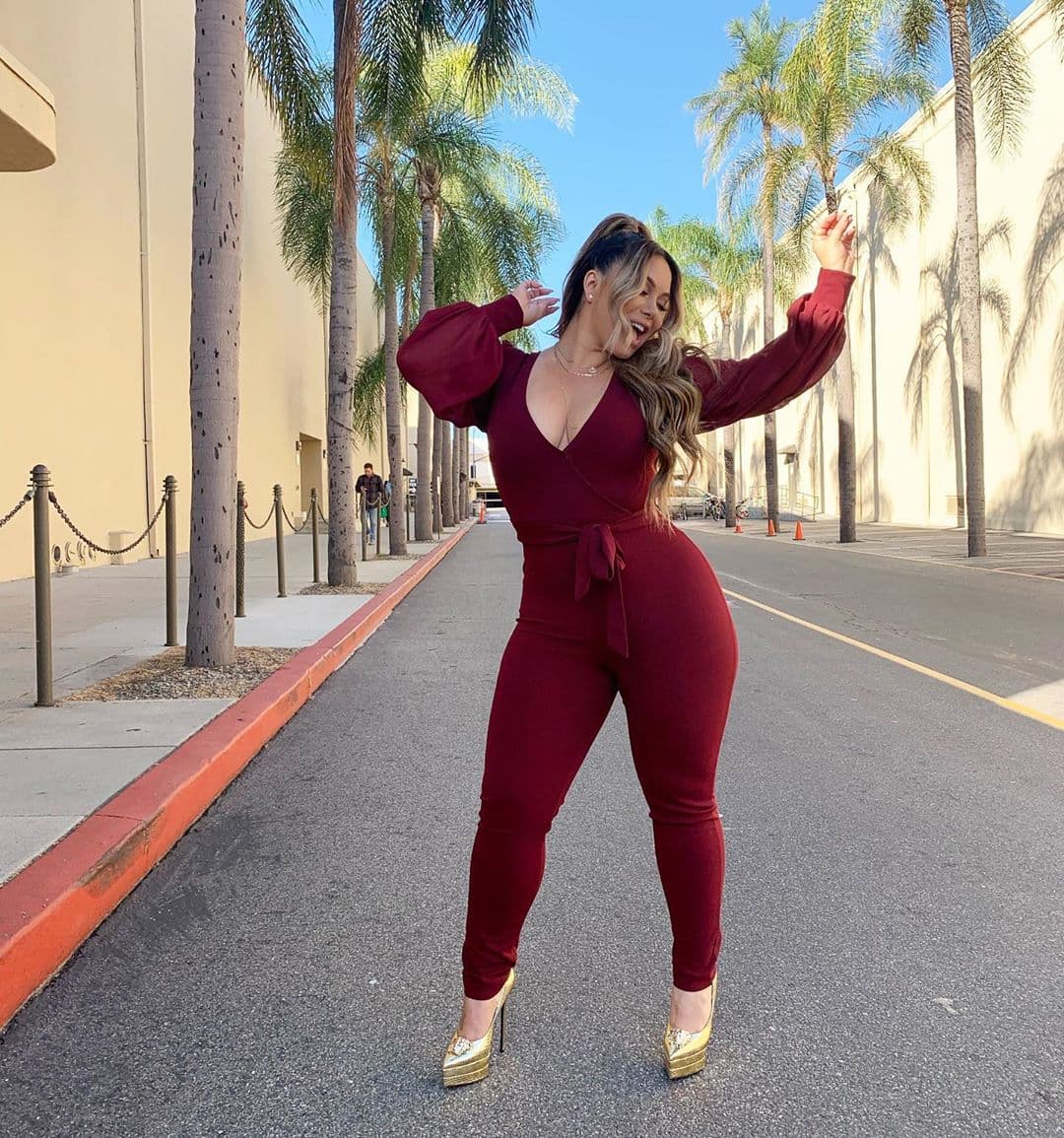 Janney, nombre de Chiquis, presume una extensa legión de seguidores en redes sociales que la apoyan en los proyectos que emprende y este 2019 no ha sido la excepción, con más de 3.4 millones en Instagram.