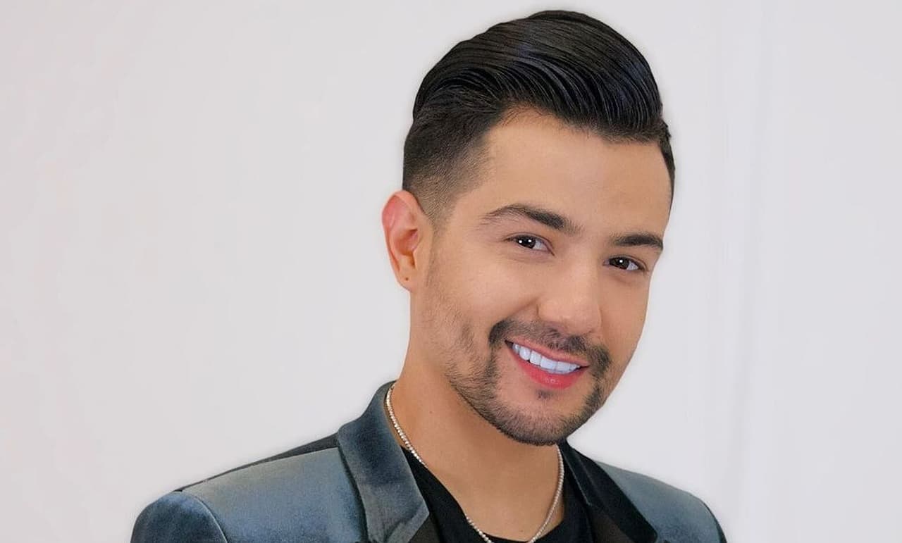 Luis Coronel pidió oraciones para su novia Cristina Bernal