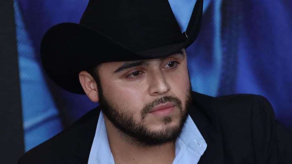 Podrían quitar la estrella de Gerardo Ortiz del Paseo de la Fama en Las Vegas.