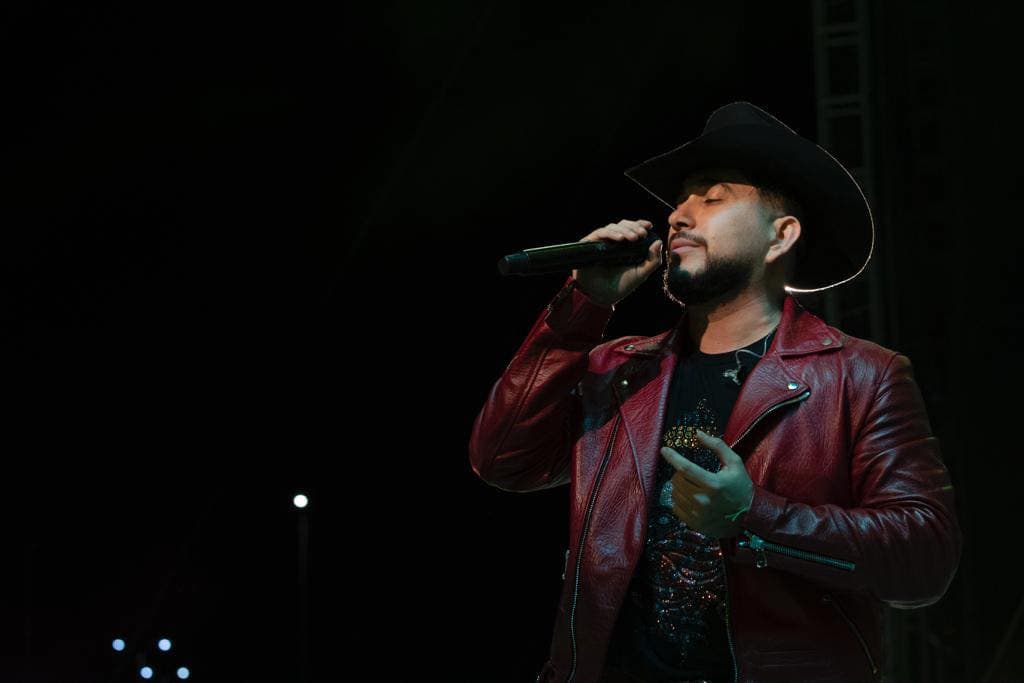 El Bebeto lanzará su nuevo disco 'Valió la Pena' y comparte todos los detalles
