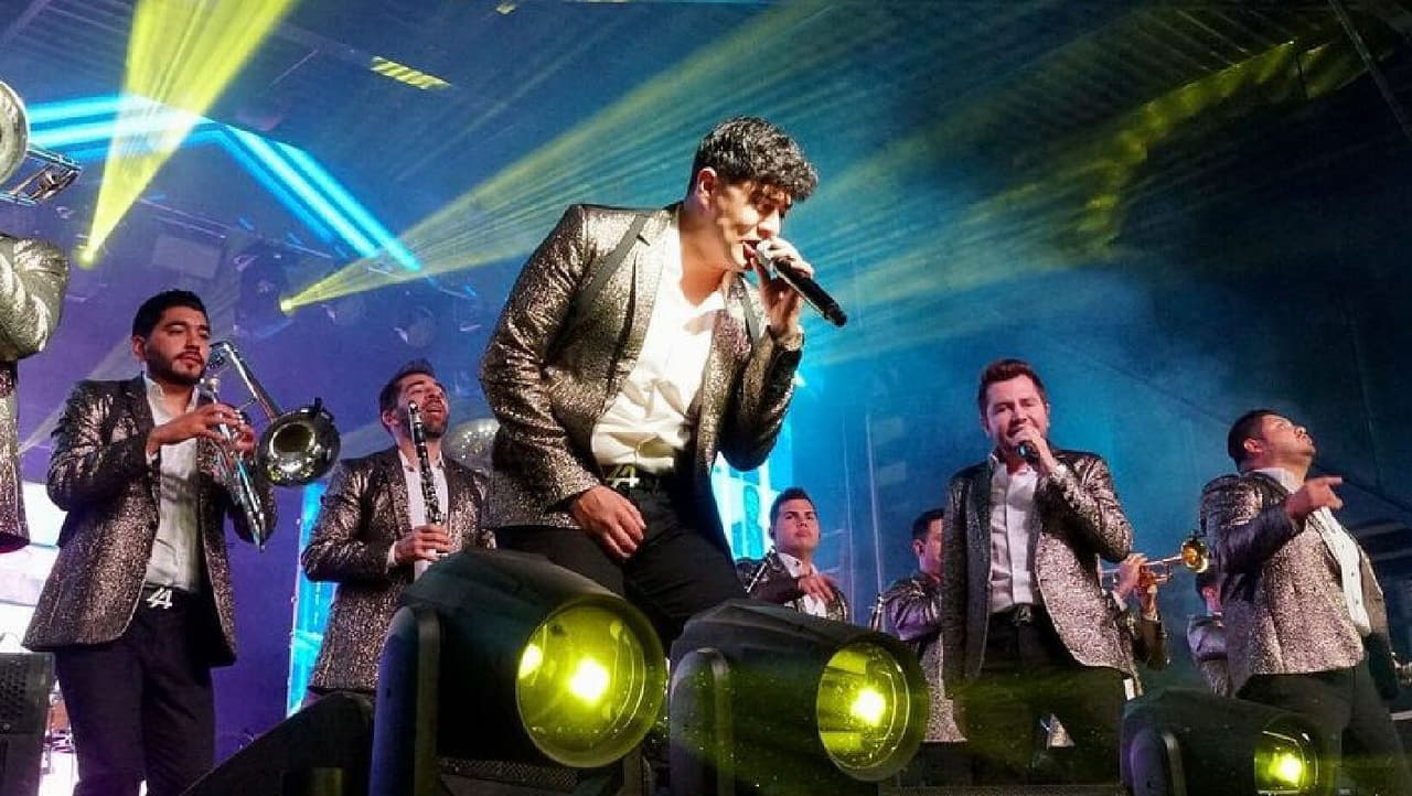 Jerry Corrales, cantante de La Adictiva, será papá de una niña