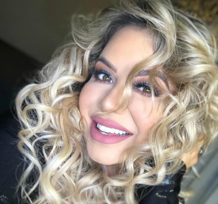 Chiquis Rivera ama a sus fans