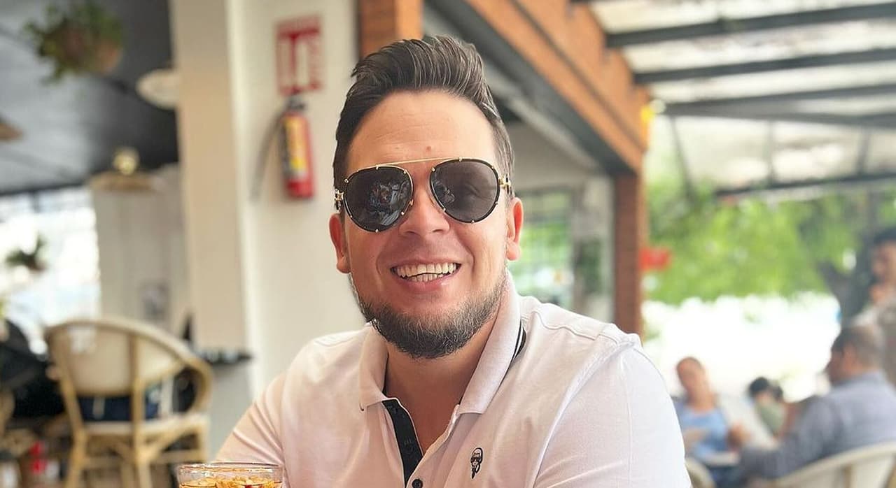 Alex, de Calibre 50, muestra sus cambios tras cirugía bariátrica