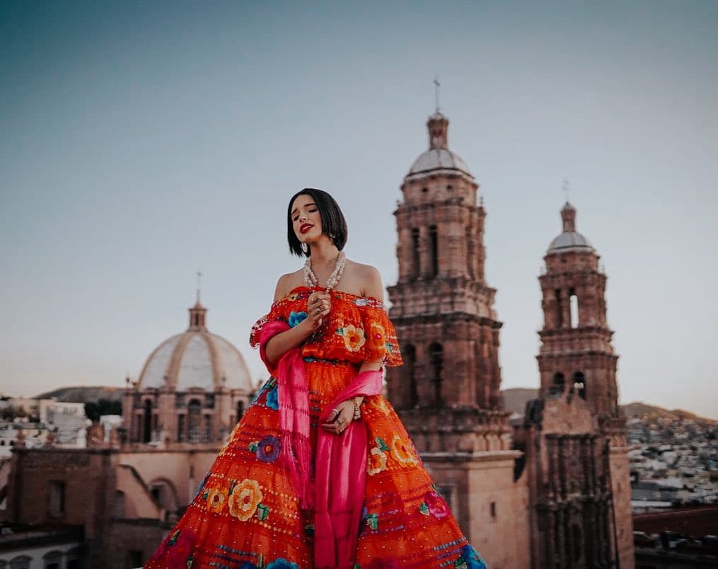 Lanzado en 2018, el disco "Primero Soy Mexicana" actualmente se posiciona en el número dos del Top Sales de iTunes, mientas que el video musical de "La Llorona" se ubica en la octava posición.
