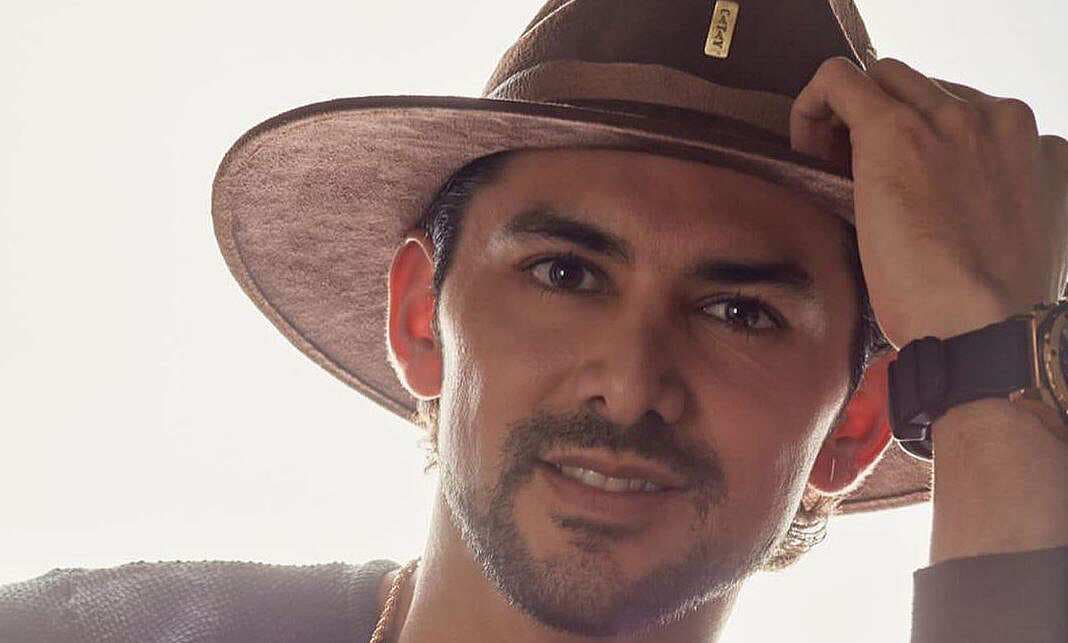 Miguel Martínez estrena su disco 'Mi Vida Cambió'