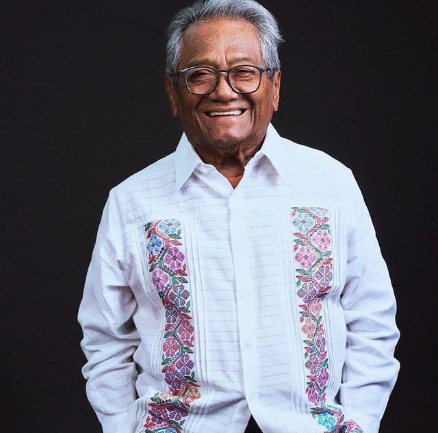 Armando Manzanero. El 28 de diciembre, Armando Manzanero falleció en la Ciudad de México a causa de complicaciones derivadas por el Covid-19. Sus cenizas fueron llevadas a su natal Mérida para ser despedido por su familia.