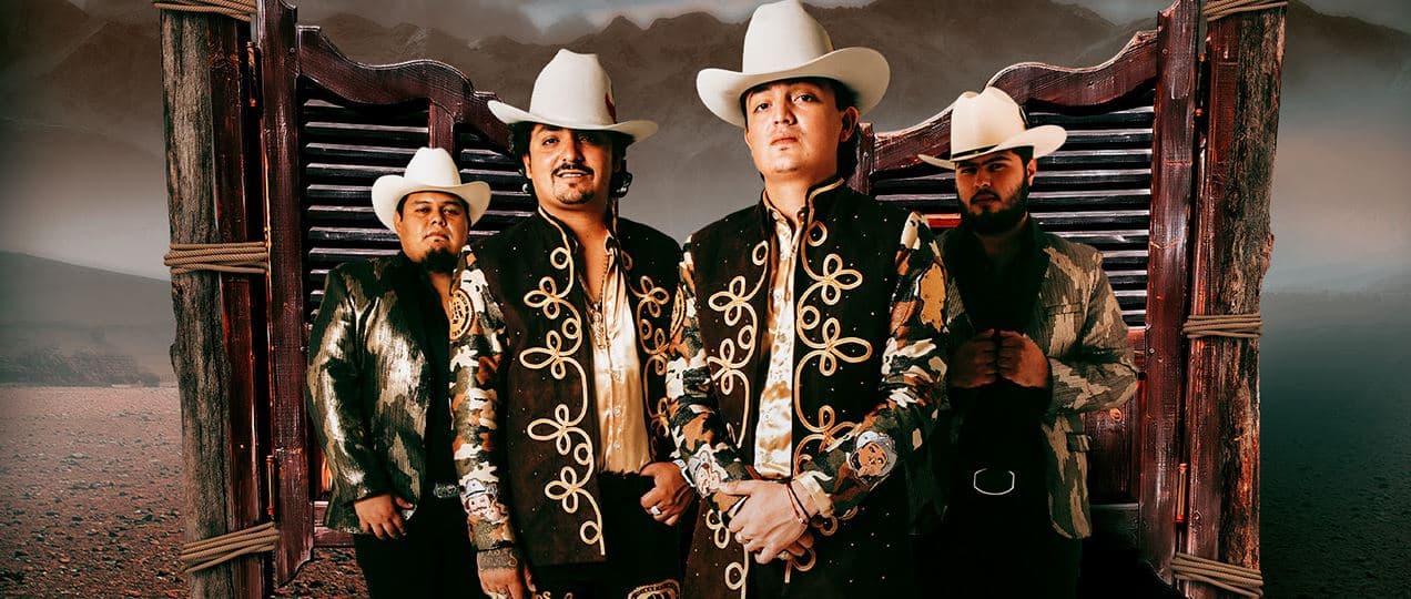 El disco "El Borracho" contiene 13 temas, entre ellos, "Home Run" y "Te Vas A Arrepentir".