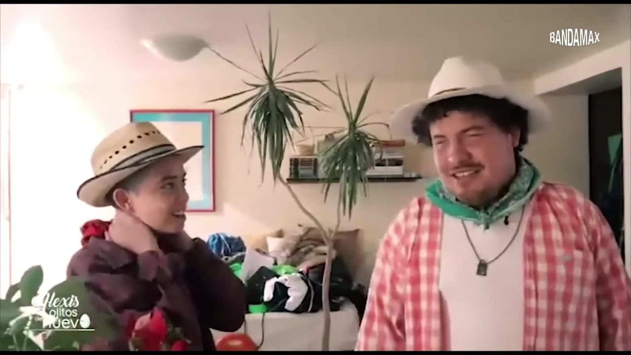Junto a su hijo, Alexis Ojitos de Huevo disfruta de aventuras en su casa