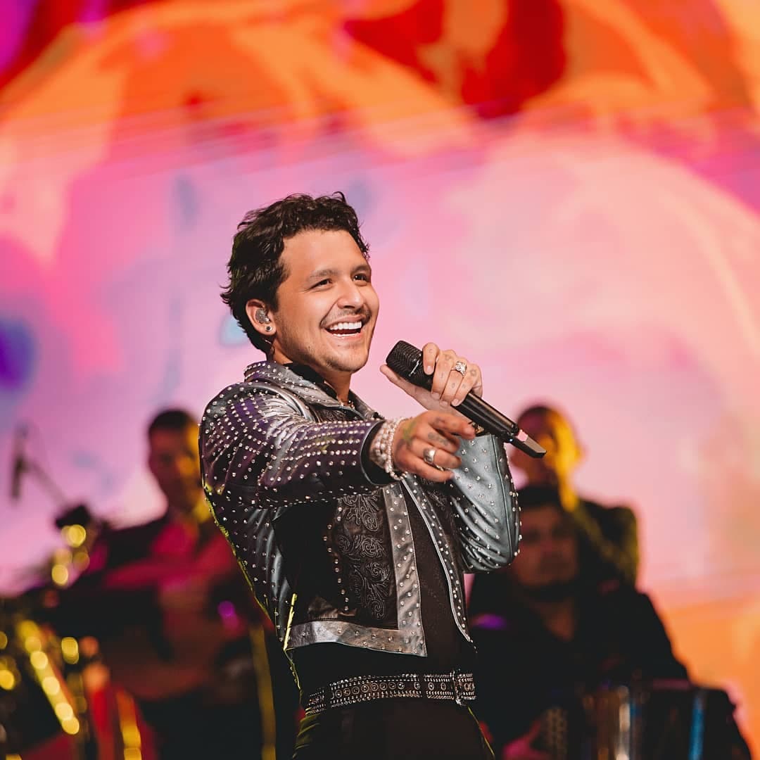 Para lo que resta de 2021, Christian Nodal confirma giras por Estados Unidos, México y Centroamérica