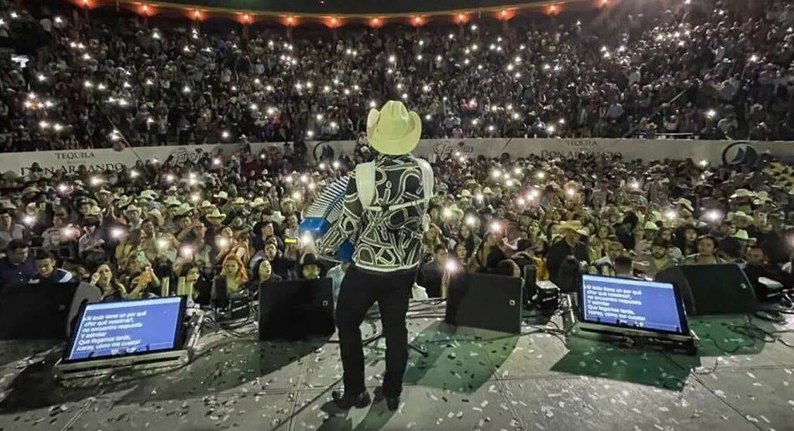 Alfredo Olivas anuncia nueva fecha en Tepic