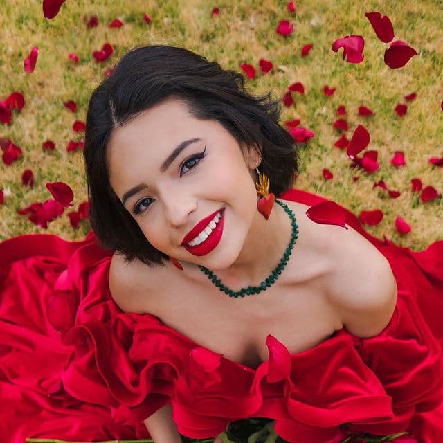 Con 17 años, Ángela Aguilar es una de las cantantes más reconocidas del regional mexicano.