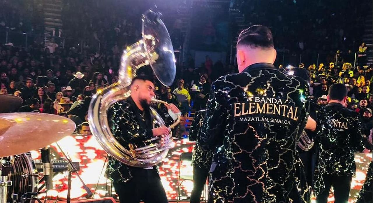 Banda Elemental rinde homenaje a Jenni Rivera