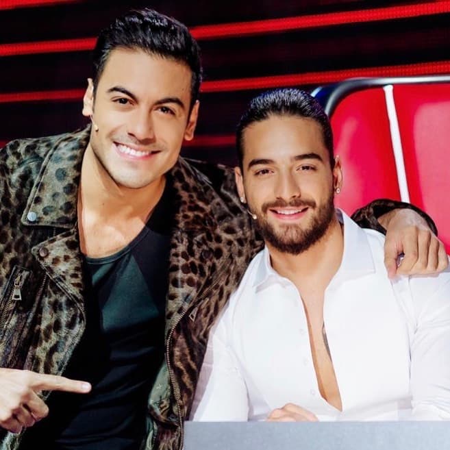 Maluma y Carlos Rivera suman su primer millón con '100 Años' al sonido del mariachi