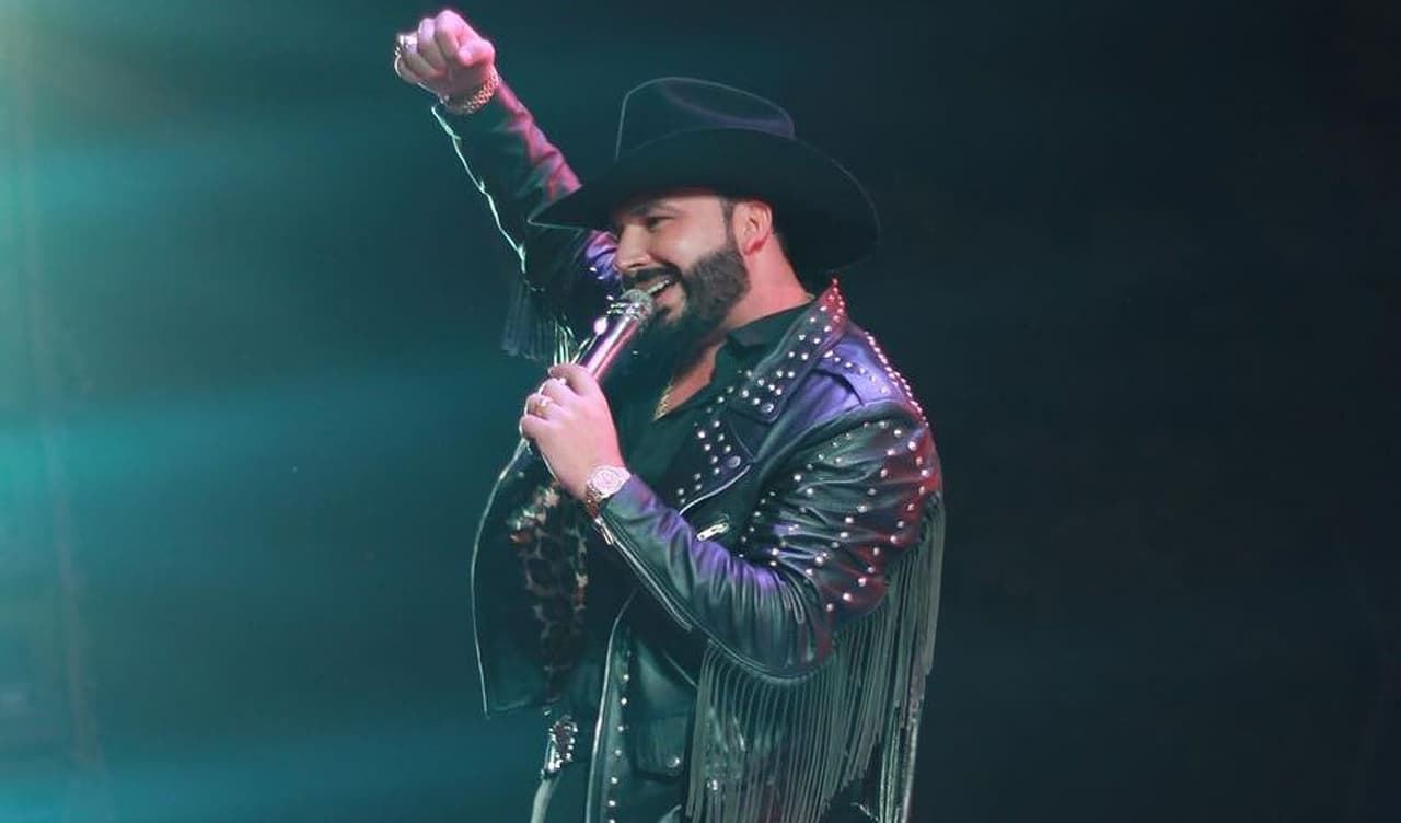 Saúl 'El Jaguar' celebrará 15 años de carrera con un nuevo disco