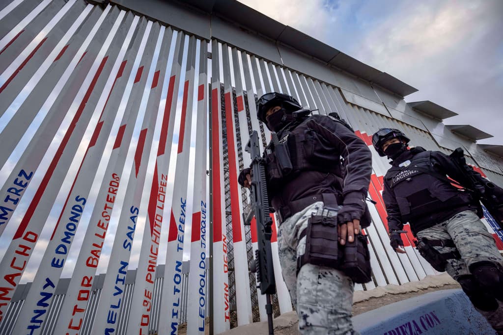 El "muro" que México sí paga:  el "brutal aparato de contención” de la migración al servicio de EEUU