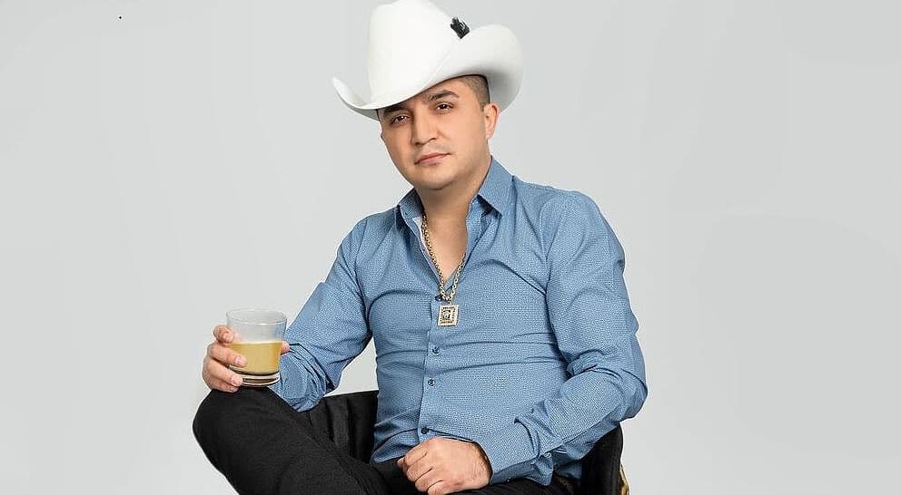 Josi Cuen felicita a las mamás y lanza 'Mamacita Bonita'