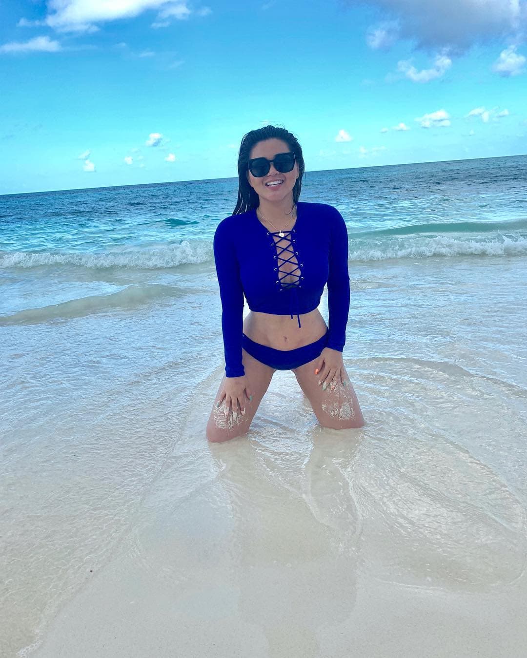 Gomita aprovechó el post para felicitar a sus seguidoras en el marco del Día Internacional de la Mujer.