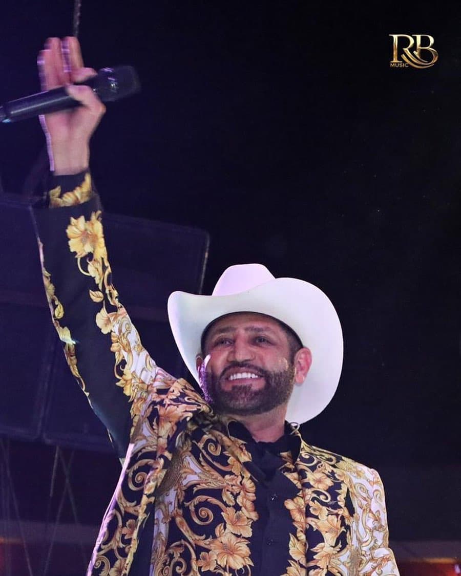Pancho Barraza está por cumplir treinta años de exitosa carrera.