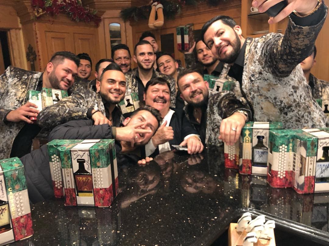 El Recodo y Ramón Ayala celebraron con una posada en Texas.,