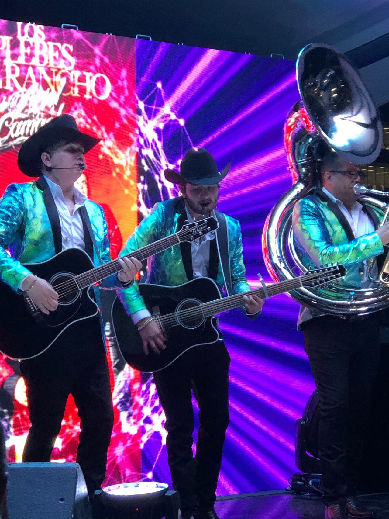 Los Plebes del Rancho de Ariel Camacho se presentan por México con su "Tour 2020".