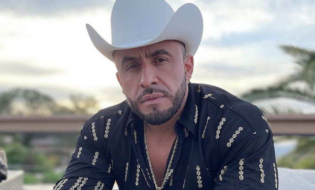 Juan Rivera dice que nadie tiene más experiencia para manejar el nombre de Jenni que él y Rosie