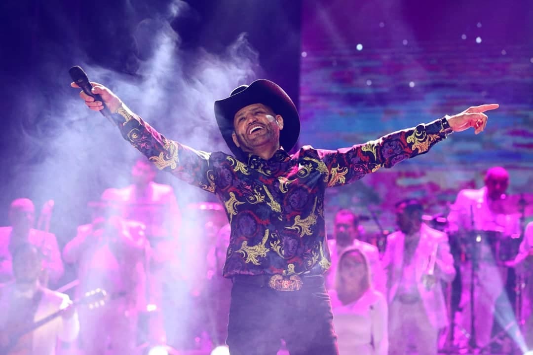 Pancho Barraza estrenará su próximo álbum de duetos que incluirá a Larry Hernández