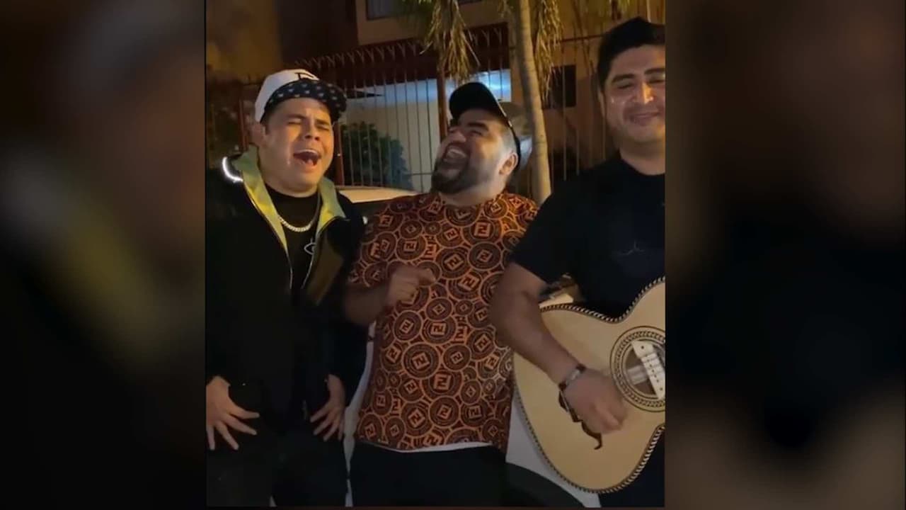 El Mimoso canta junto a Enigma Norteño el éxito 'Pena Tras Pena' de Banda El Recodo