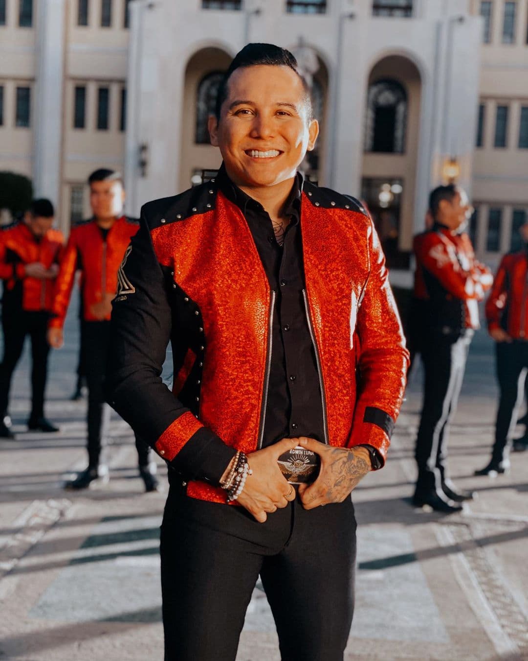 Edwin Luna filmó junto a su banda el video de "Dormida" en Guatemala.