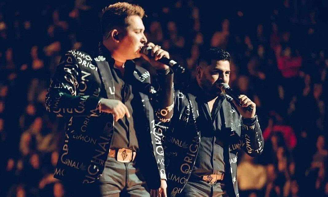 La Original Banda El Limón cuenta todo sobre 'Me Sigue Doliendo'