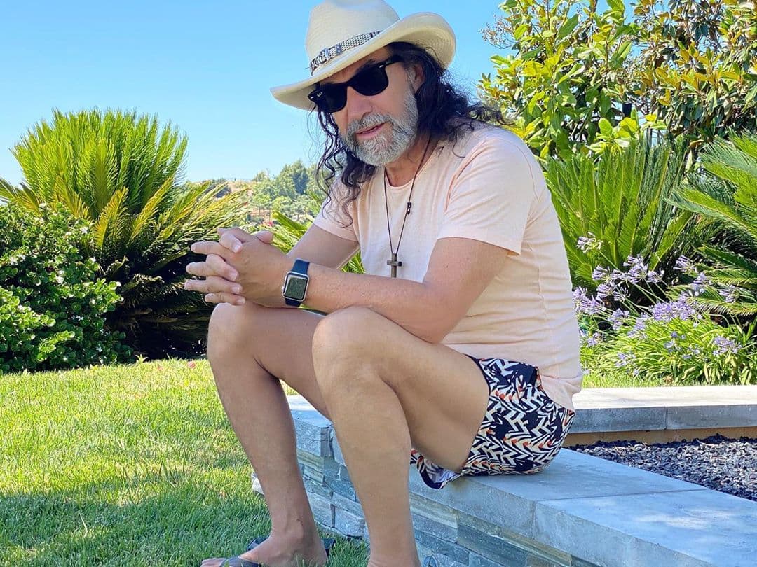 "Todos somos influenciados por alguien hasta que llegamos a ser nosotros mismos".