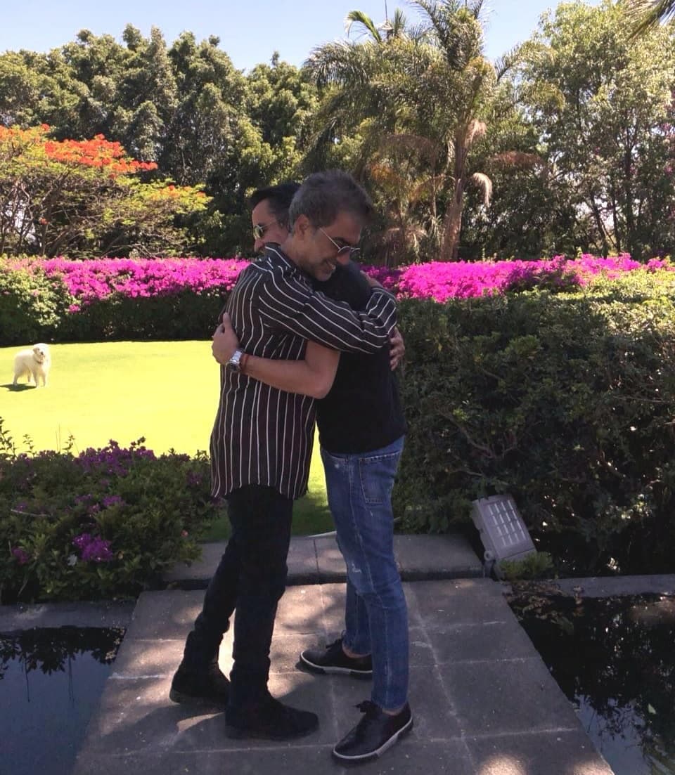 La culminación de la relación laboral se da en buenos términos y con la satisfacción de haber impulsado, además de la carrera de Fernández, el entretenimiento en el Estado de Jalisco.