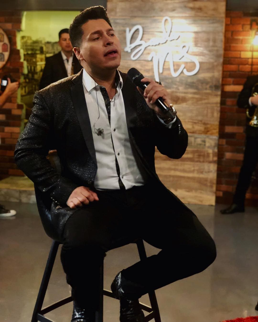 Walo Silvas confiesa que pensó dejar Banda MS en su nuevo documental