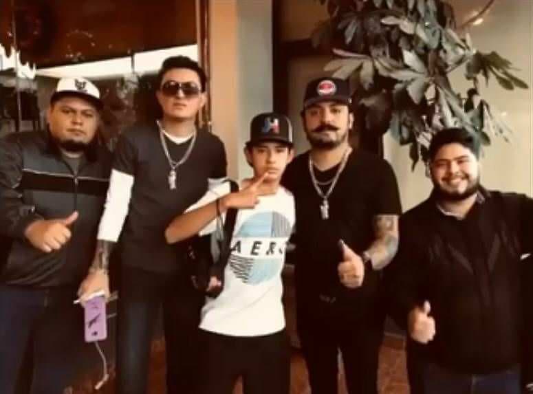 Así consintieron Los Dos Carnales a sus seguidores de Matehuala