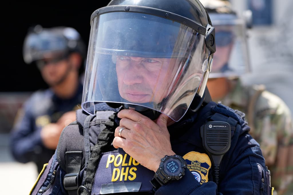 Qué implica el fallo a favor de Trump sobre el despliegue de la Guardia Nacional en LA