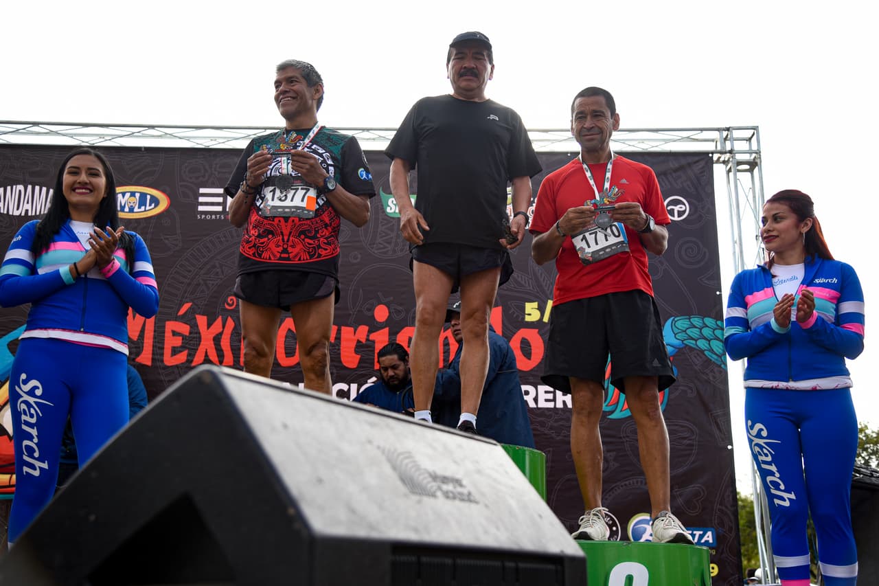 Para los 5 kilómetros, las categorías son Luchadoras: Las Rudas y Luchadores.