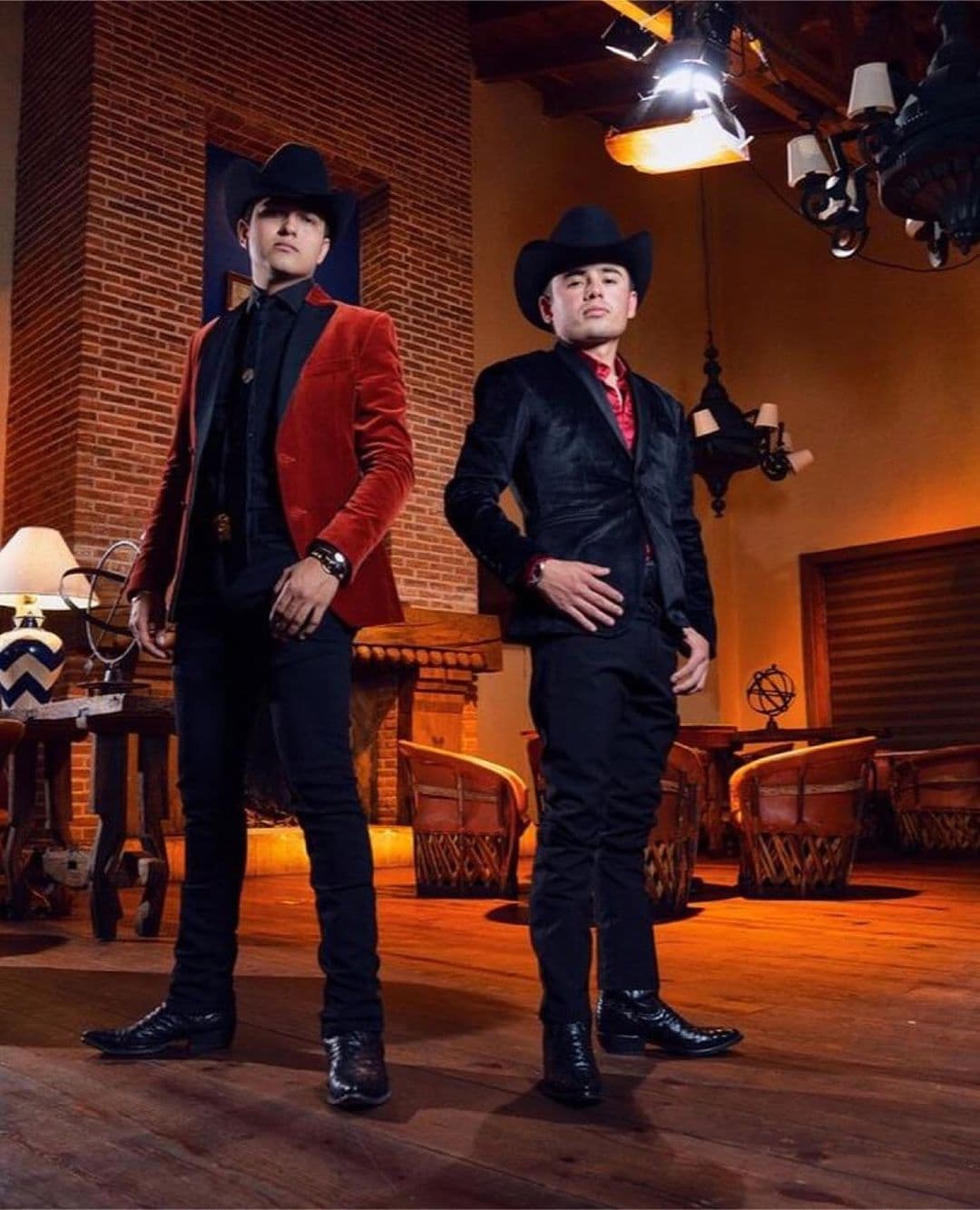 La obra musical de Ariel Camacho es motivo de inspiración para artistas como Ulices Chaidez y José Manuel López.