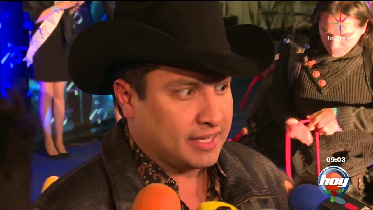 Julión Álvarez compartió porqué nombraron María Julia a su hija