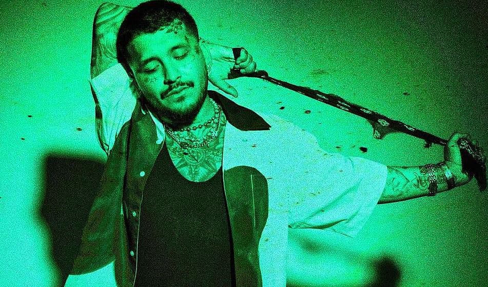 Christian Nodal se molestó fuertemente con J Balvin y se agarran en redes