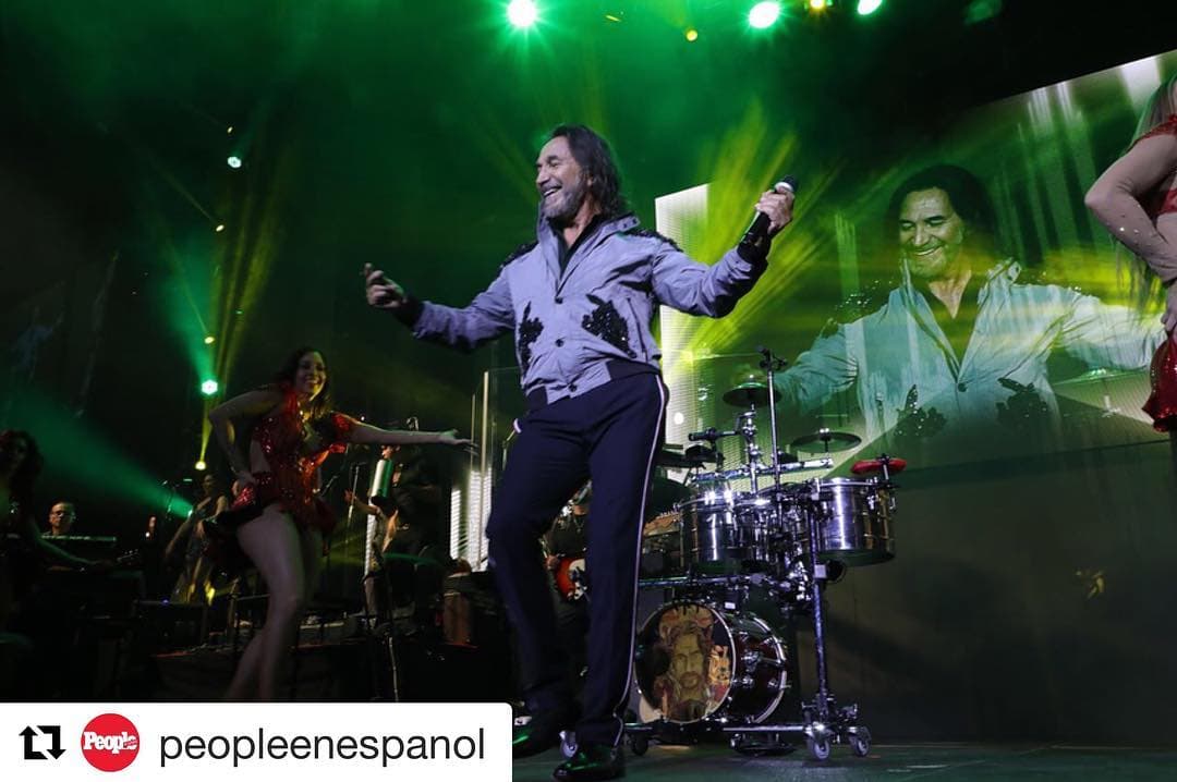 El ex integrante de Los Bukis acaba de lanzar su más reciente producción "MAS de Mis Recuerdos".