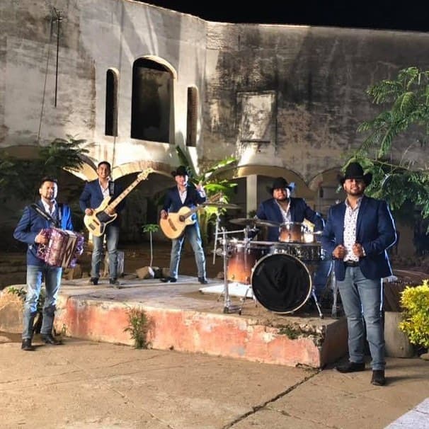 La agrupación había ofrecido un concierto en Greenville, Estados Unidos, un día antes de que ocurriera el percance.