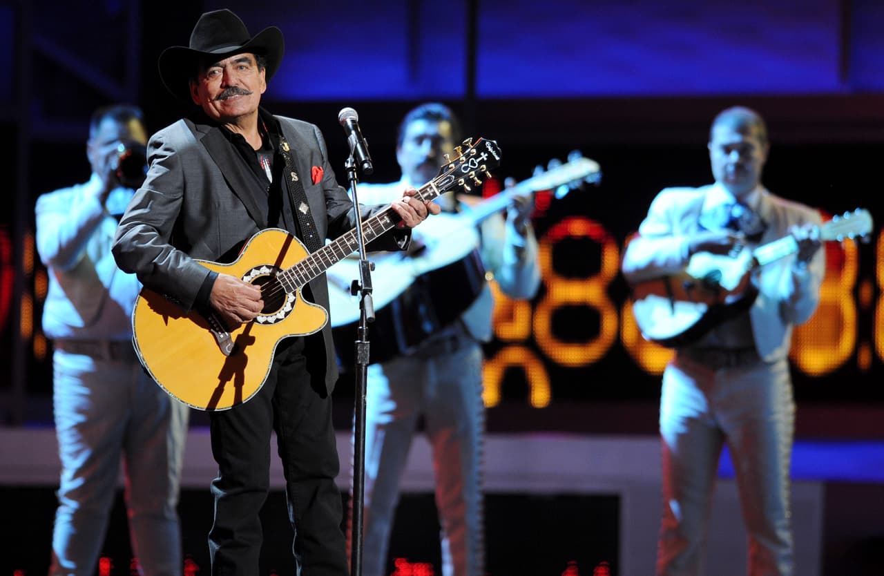 El legado musical de Joan Sebastian permanece en el mundo del regional mexicano.