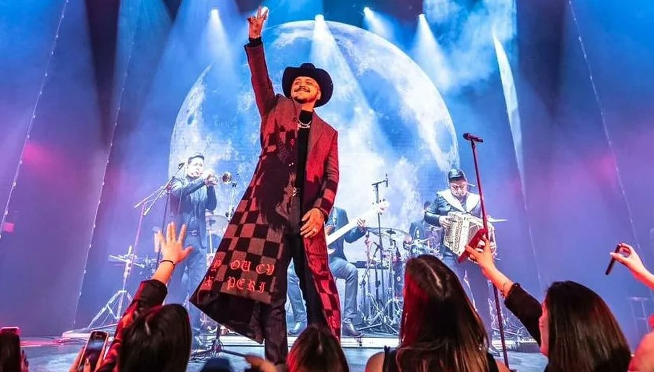 Christian Nodal ofreció un showcase previo a su concierto en España